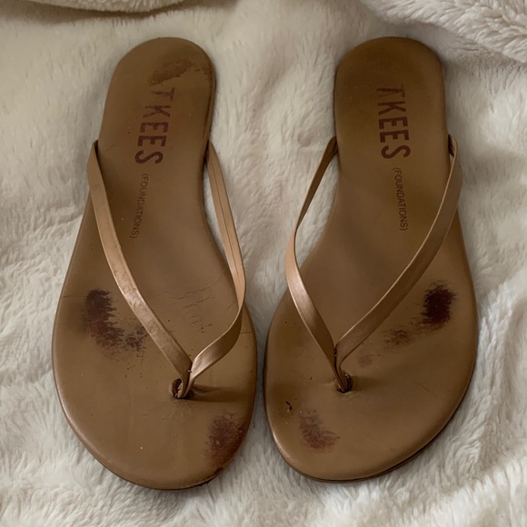 TKEES Women's Brown Sandals - Picture 1 of 8